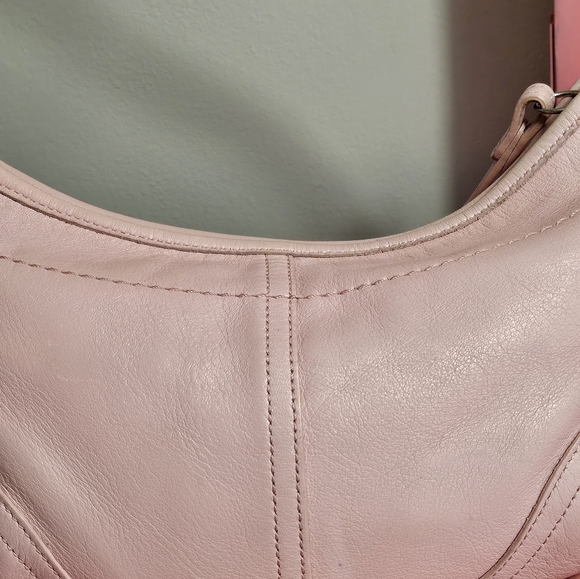 Soho 9541 Baby Pink Leather Bag Hobo Shoulder Handbag Purse Pochette Bague - Picture 9 of 9